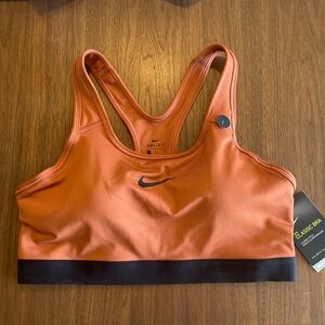 Large Nike Sports Bra. New with tags.